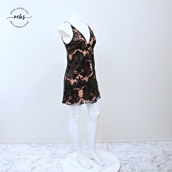 Free People Night Shimmers Lace Sequin Sleeveless Mini Dress Black Tan Women 4 - Picture 2 of 12